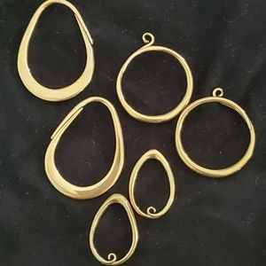 SALE Diablo Organics Brass Hoop Coils Hangers x2